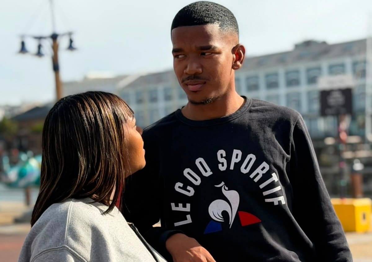 Jayden Adams, futbolista sudafricano fallecido, fue despedido por su pareja
