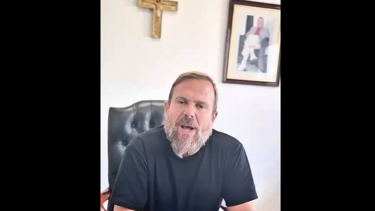 Mensaje de Año Nuevo de Gastón Granados.