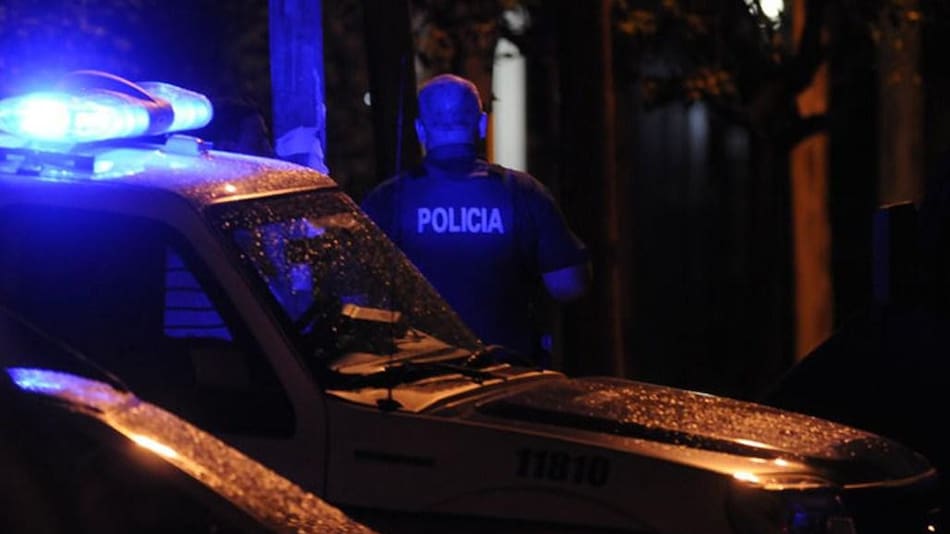 Patrullero de la Policía Bonaerense - noche