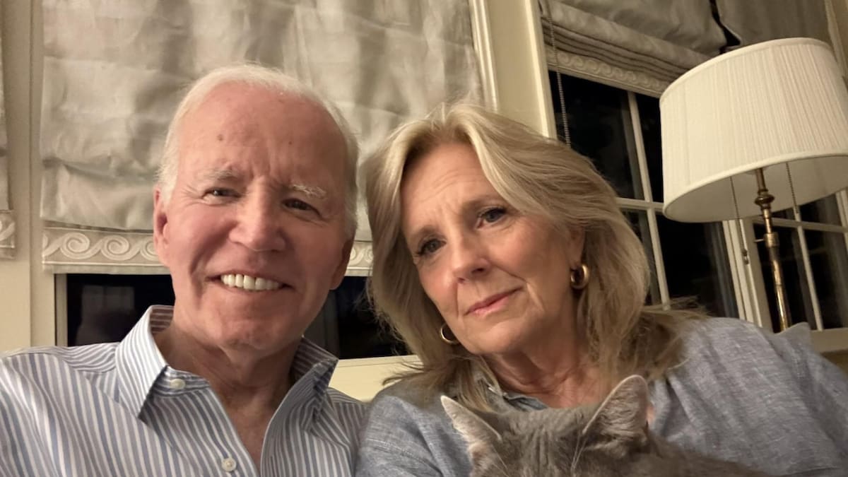 Biden comparte foto con su mujer junto a mensaje de agradecimiento por el amor y apoyo recibido. EFE