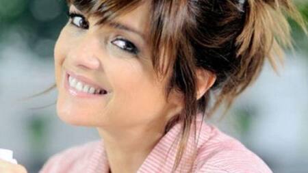 Araceli González se mostró muy sexy y al natural en México