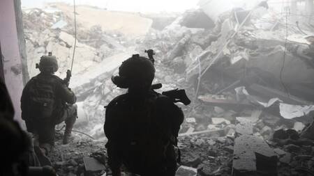 Soldados israelíes en la Franja de Gaza; guerra Israel-Hamás. Foto: X @idfonline