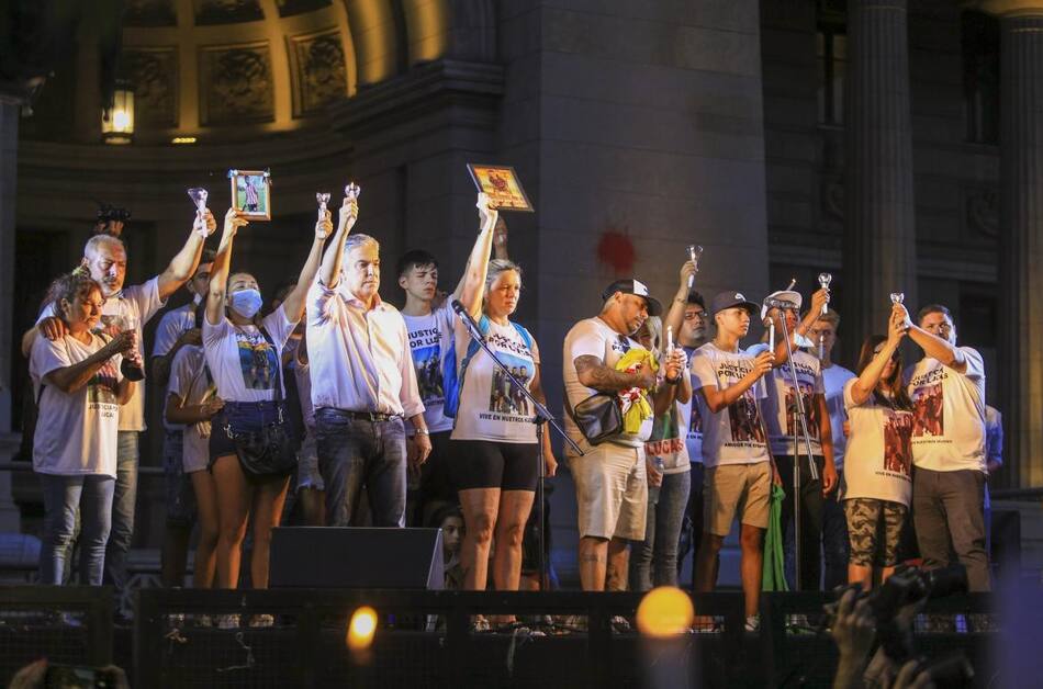 Crimen de Lucas González: masiva marcha de familiares, amigos y vecinos, NA