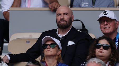 John Travolta en Bariloche: cómo fueron las vacaciones de la estrella de Hollywood en la nieve Argentina