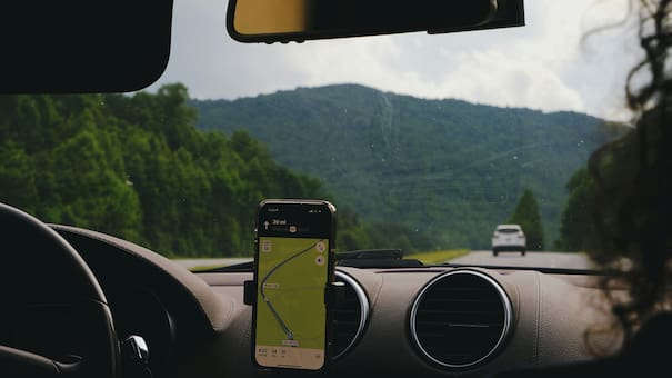 Evitá multas con Google Maps: paso a paso, cómo activar los avisos de radares antes de viajar en Semana Santa