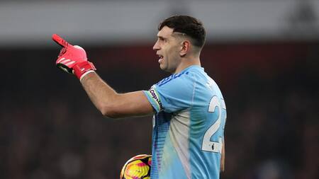 Emiliano Dibu Martínez, Aston Villa. Foto: Reuters / Hannah Mckay