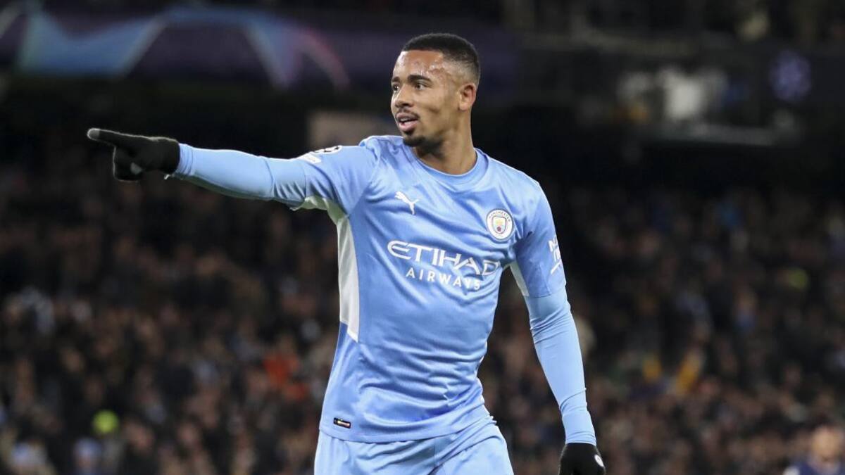 Gabriel Jesus festeja el segundo gol del Manchester City ante el PSG, NA