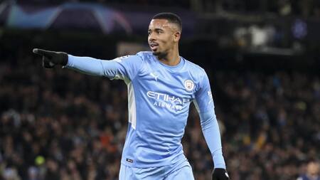 Gabriel Jesus festeja el segundo gol del Manchester City ante el PSG, NA