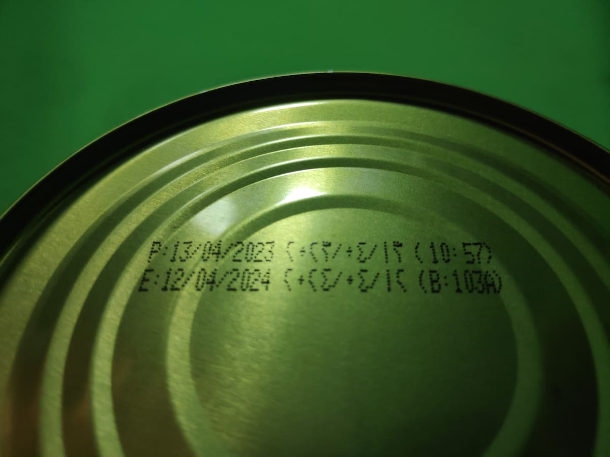 Por qué no deberías tirar la comida por la fecha del envase