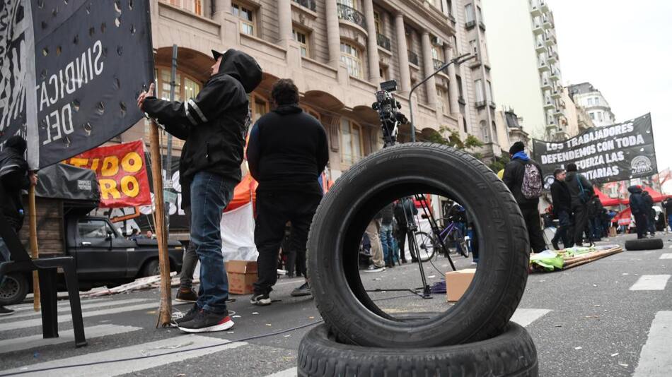 Sindicato del Neumático en el Ministerio de Trabajo_Télam