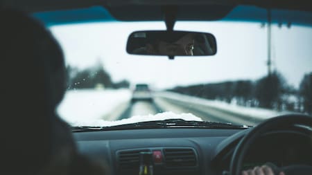 Recomendaciones para manejar en las vacaciones. Foto: Unsplash.