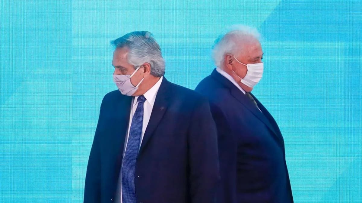 El escándalo de las vacunas dejó al gobierno otra vez sin el control de la agenda pública