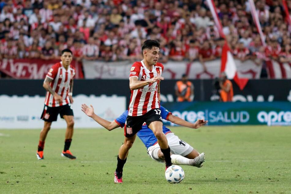 Javier Altamirano. Foto: Instagram @javialtamirano7
