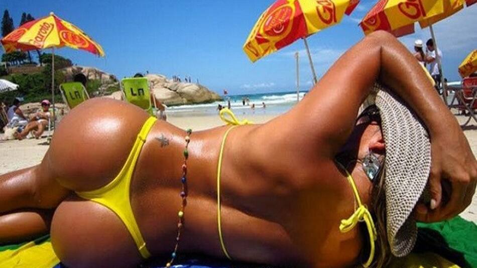Tanga en la playa
