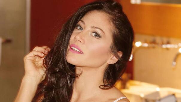 Tierna: Lola, la hija de Adabel Guerrero, hizo un toplessito en Instagram