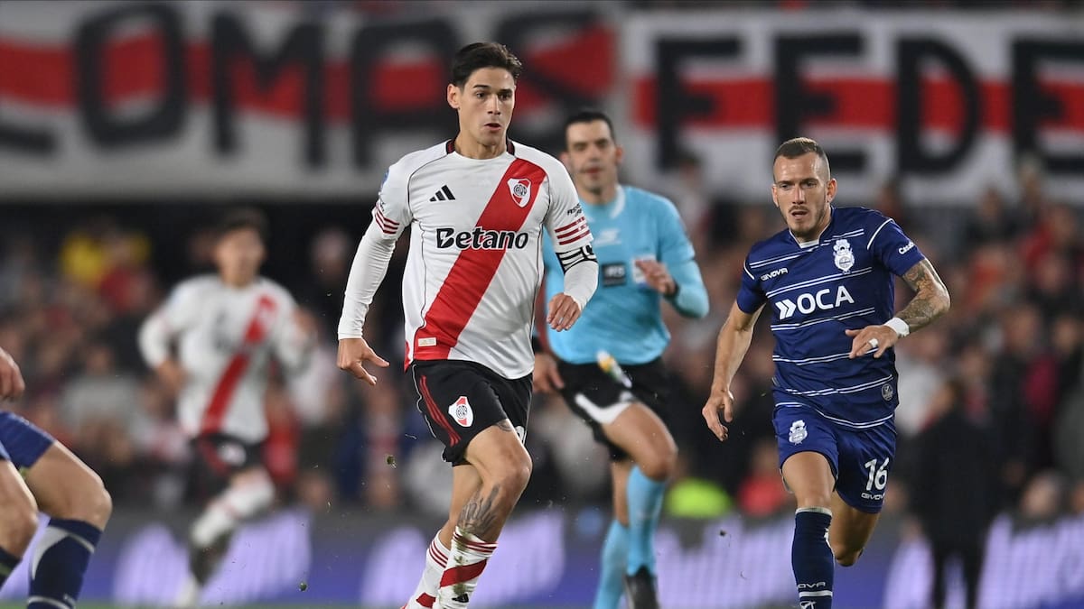 Días y horarios confirmados: cuándo juegan River - Central y Argentinos - Belgrano por el pase a la final del Torneo Apertura 2026
