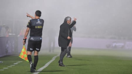 Gimnasia vs. Boca, suspendido por falta de garantías. Foto: Télam.