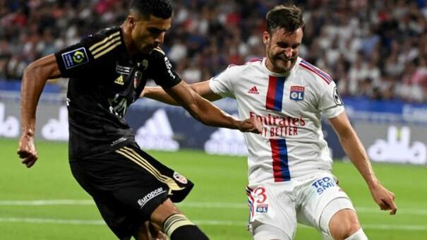En en el inicio de la liga francesa, Tagliafico debutó con un triunfo en Lyon