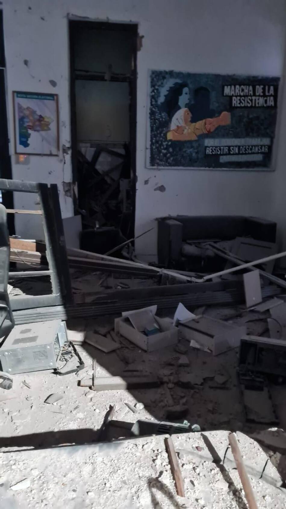 Sede del Frente de Todos en Bahía Blanca fue atacada con material explosivo