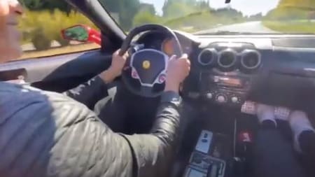 Picada entre dos ferraris en Nordelta, captura video