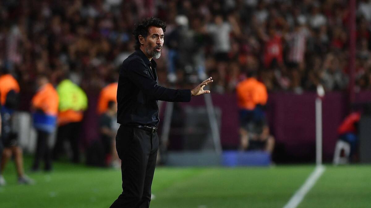 Eduardo Domínguez, entrenador de Estudiantes de La Plata. Foto: Télam.