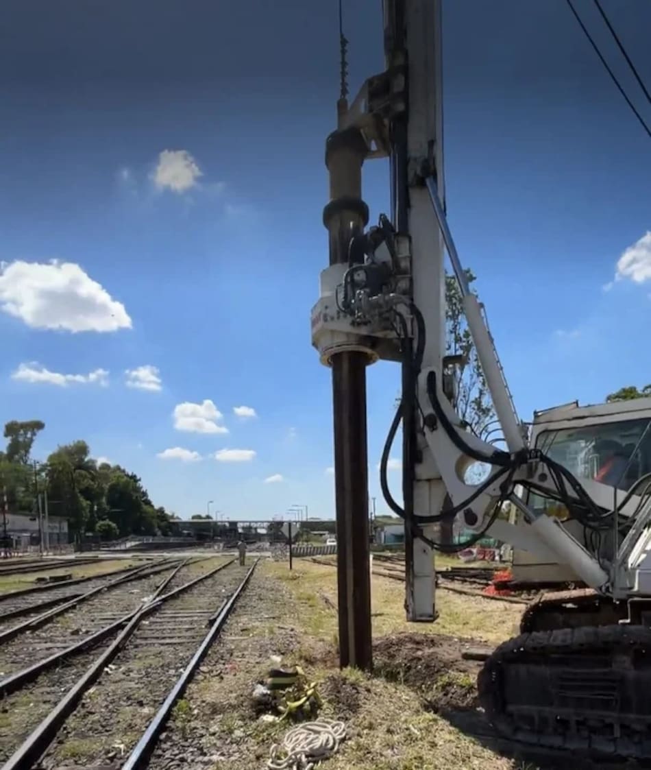 Obras del túnel que conectará Sáenz Peña con Villa Rafo.