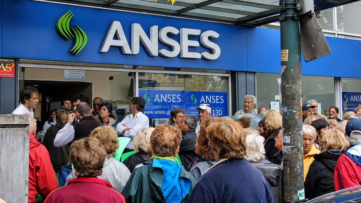 Aguinaldo ANSES para jubilados: cuándo se cobra en junio 2026 y cómo calcular el monto