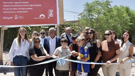 Neuquén: el gobernador Rolando Figueroa inauguró una nueva ampliación de la red de gas en Centenario