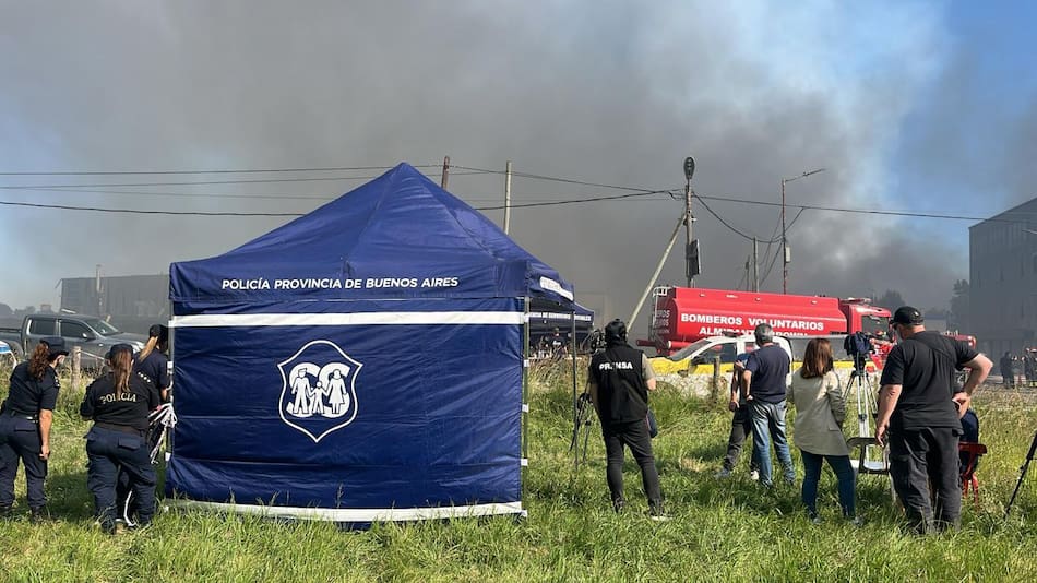 Incendio en el Polígono Industrial de Ezeiza.