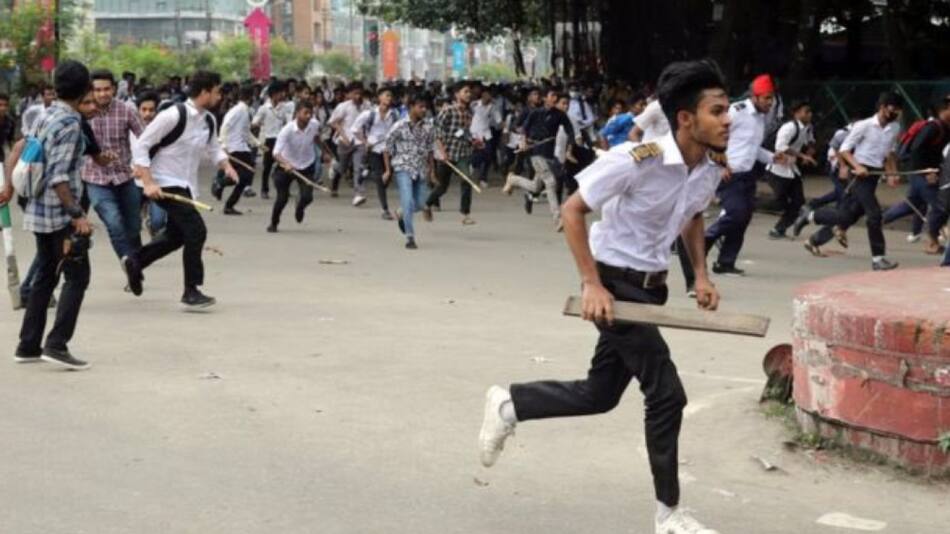 Protestas en Bangladesh. Foto: X.