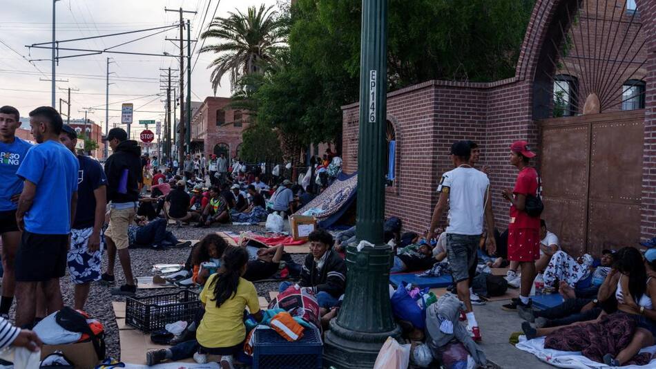 Mexicanos en las calles. Créditos: REUTERS