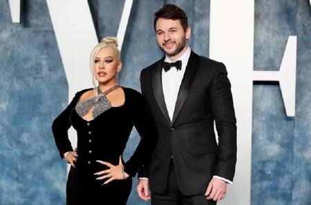 Christina Aguilera junto a su pareja Matthew Rutler. REUTERS