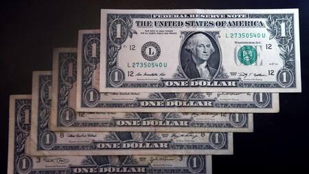 Dólares, monedas, NA