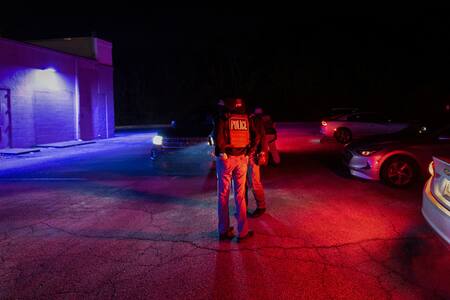 La policía estadounidense, dispuesta a arrestar inmigrantes indocumentados. Foto: Reuters/Carlos Barria.