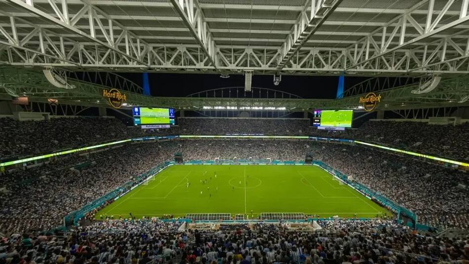 El Hard Rock Stadium de Miami albergará también la final. Foto: NA.