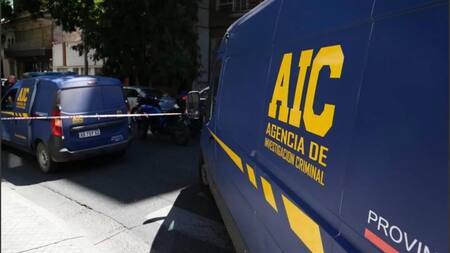 Policía rosarina en el lugar de la balacera. Foto: Rosario 3