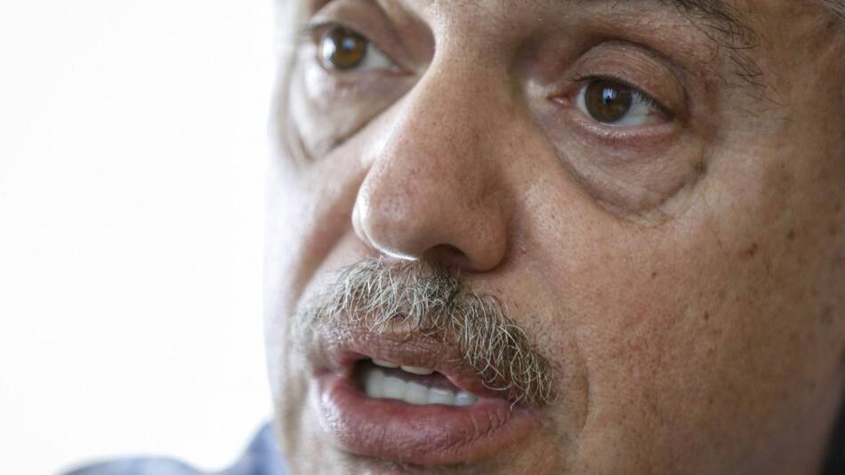 Alberto Fernández, AGENCIA NA