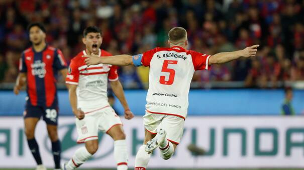 Estudiantes consiguió un agónico triunfo ante Cerro Porteño y tomó ventaja en la serie de Copa Libertadores