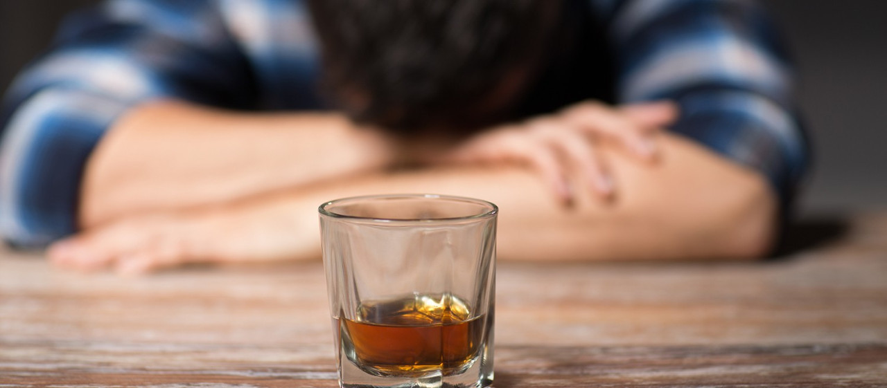 Qué tipos de cáncer están vinculados al alcohol y cuáles son las bebidas más riesgosas. Foto: Archivo.