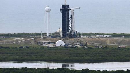 La NASA pospuso histórico lanzamiento del SpaceX por mal clima, Reuters