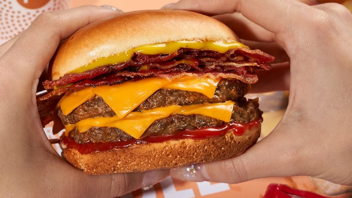Cuánto cuesta comer una hamburguesa en YPF: precios y combos en mayo de 2026