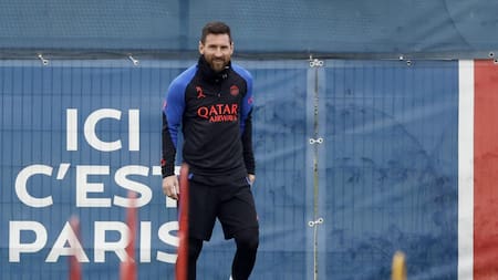 Lionel Messi en el entrenamiento del PSG. Foto: REUTERS.