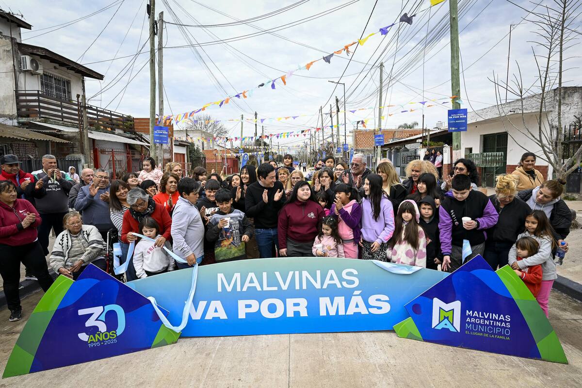 Nardini destacó la obra pública en Malvinas Argentinas.