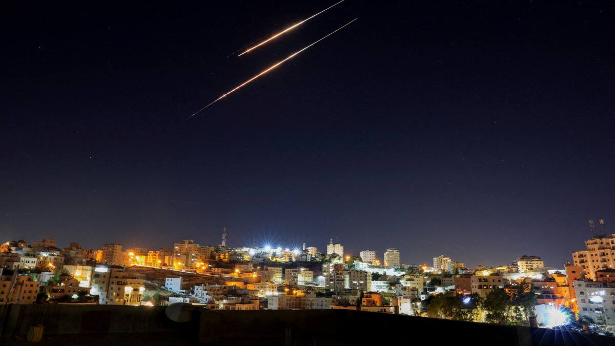Irán lanzó nueva ofensiva sobre Israel. Foto: REUTERS.