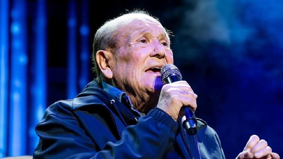 Murió el cantante Leo Dan a los 82 años. Foto Instagram @acrisurearena
