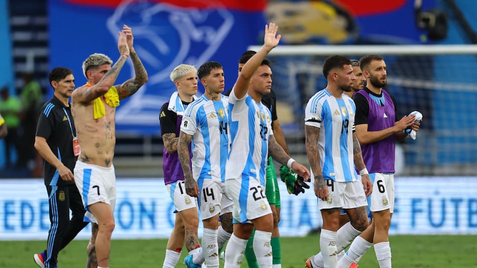 La Selección argentina cayó frente a Colombia. Foto: Reuters.