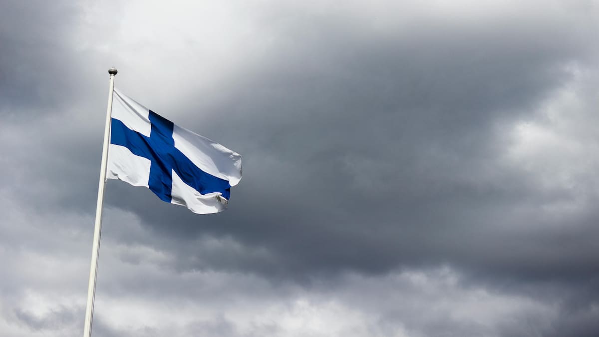 Bandera de Finlandia. Foto: Pexels.