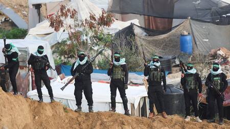 Milicianos del grupo terrorista Hamás. Foto: Reuters/Ramadan Abed