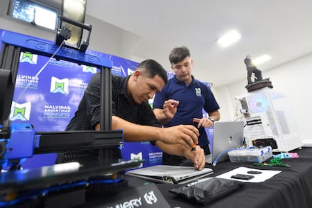 Centro de Atención Municipal de Malvinas Argentinas: inteligencia artificial, tecnología y servicios al alcance de las familias.