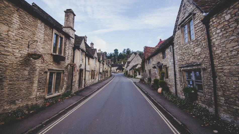 Casas en Inglaterra. Foto: Unsplash.